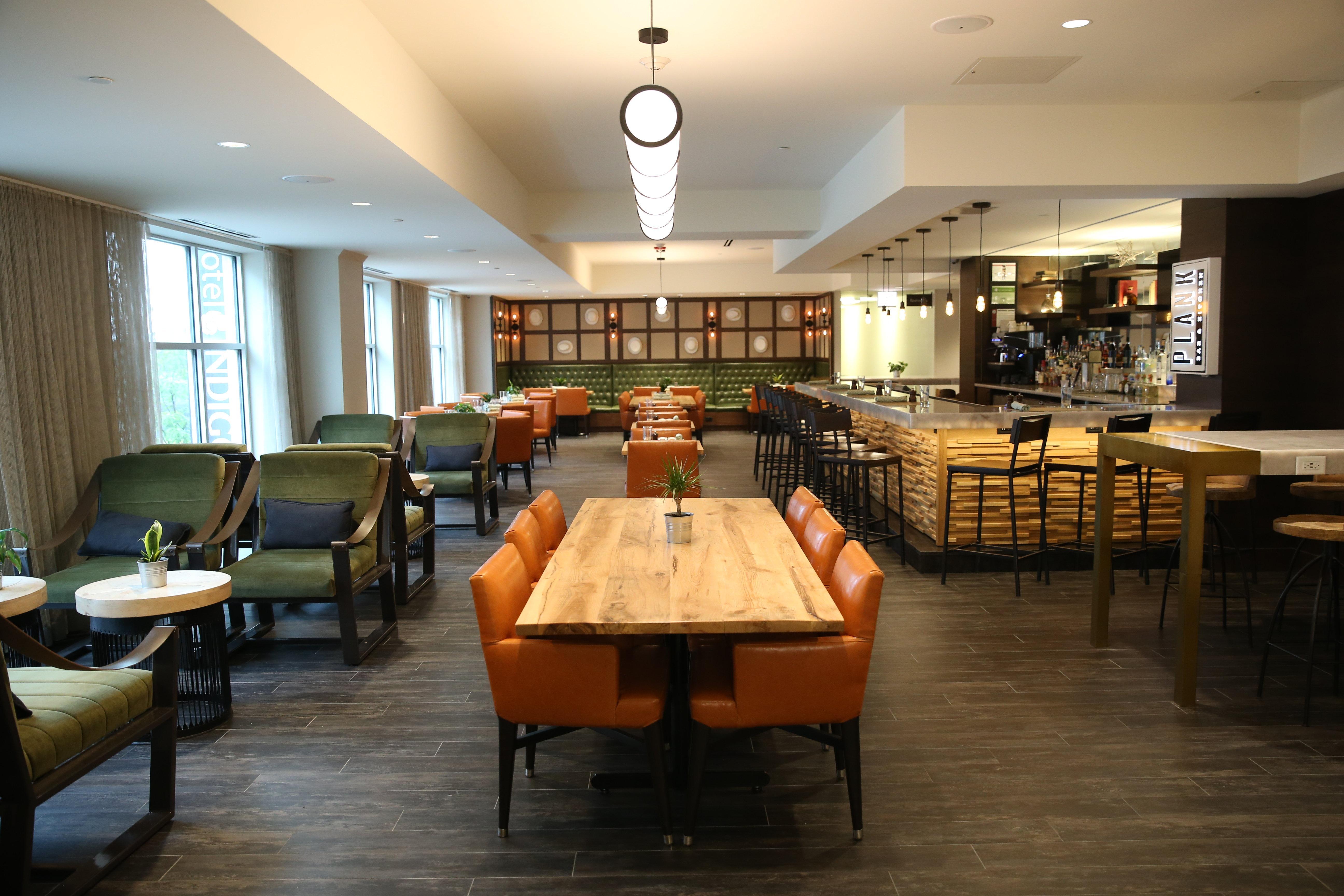 Hotel Indigo Naperville Riverwalk By Ihg Exterior foto
