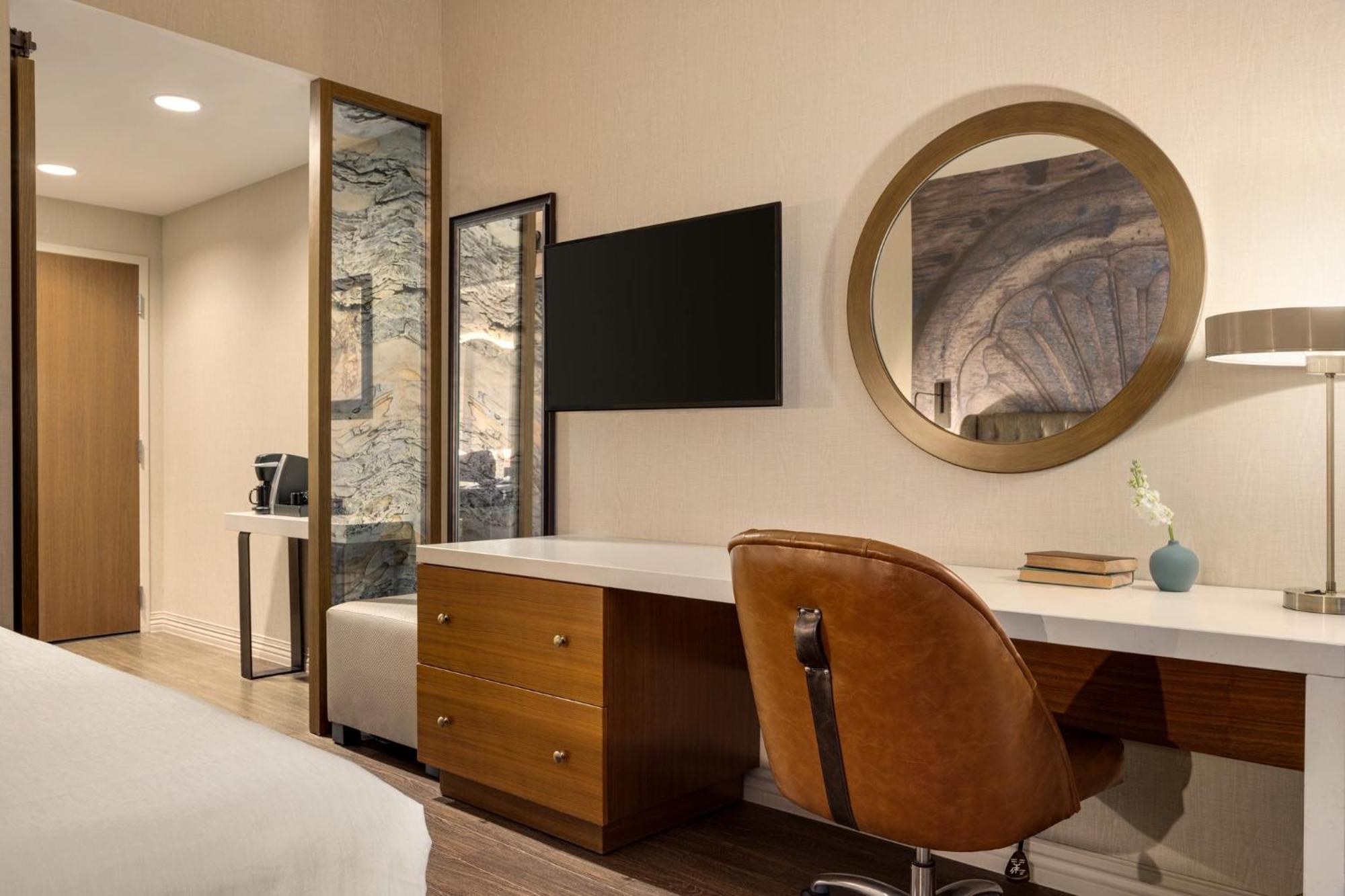 Hotel Indigo Naperville Riverwalk By Ihg Exterior foto